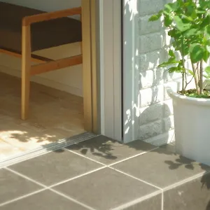 https://hostel-poly.hotels-osaka.net